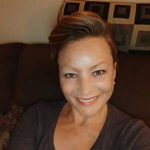 Meet your Posher, Dawn